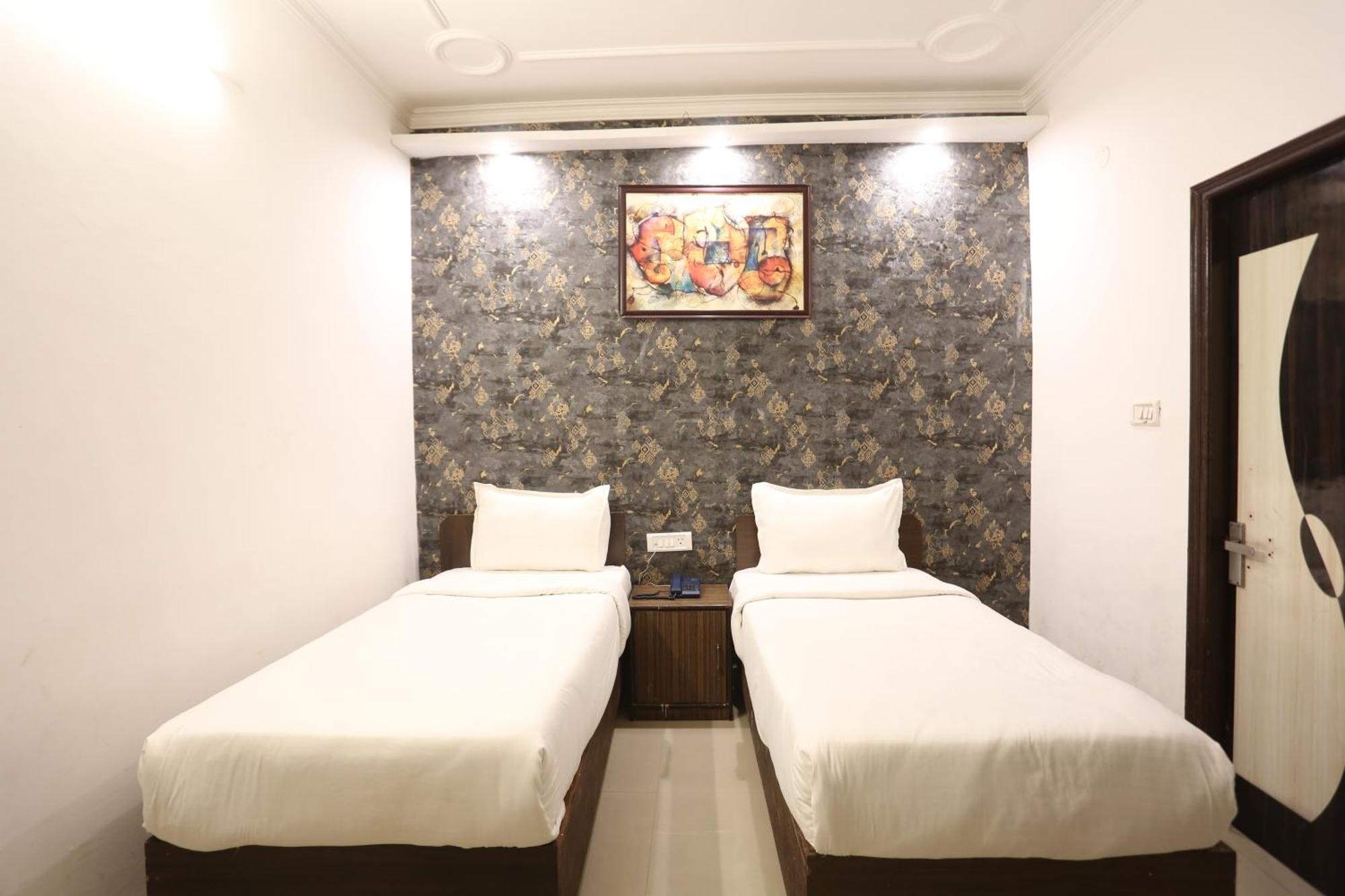 Backpackers - Ink Hotels Delhi Airport By Ss Group New Delhi Buitenkant foto