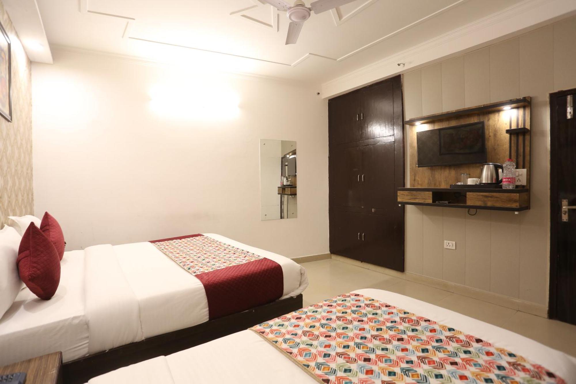 Backpackers - Ink Hotels Delhi Airport By Ss Group New Delhi Buitenkant foto