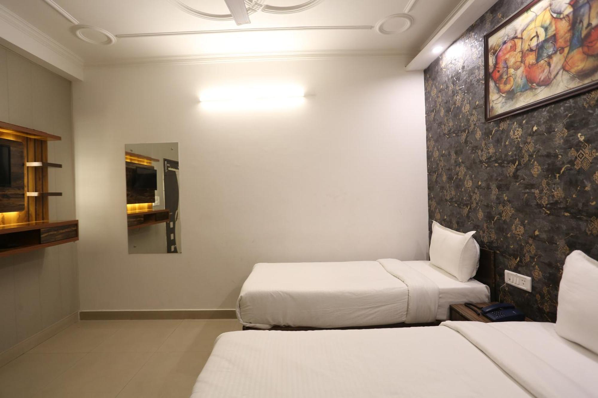 Backpackers - Ink Hotels Delhi Airport By Ss Group New Delhi Buitenkant foto
