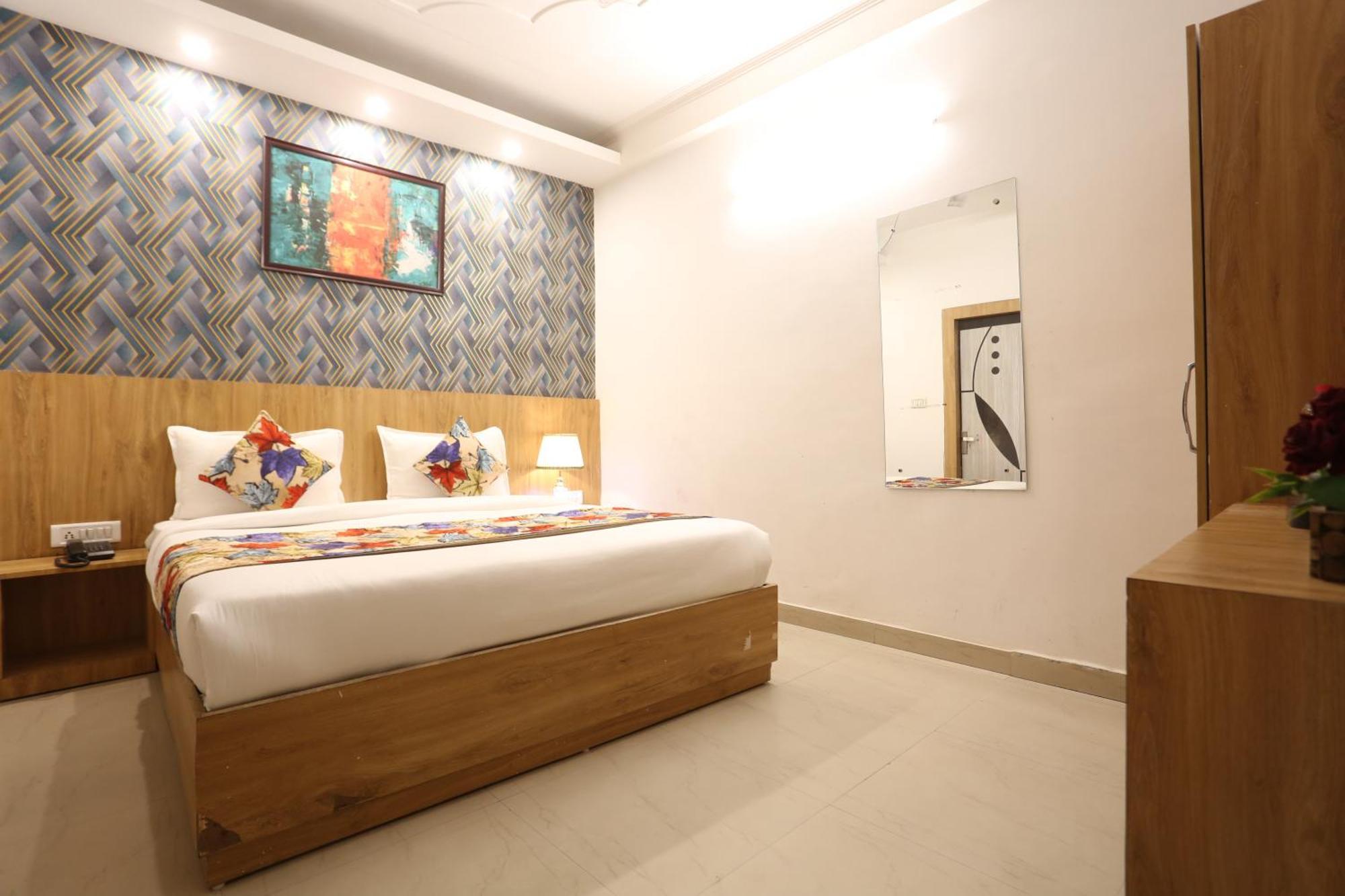 Backpackers - Ink Hotels Delhi Airport By Ss Group New Delhi Buitenkant foto